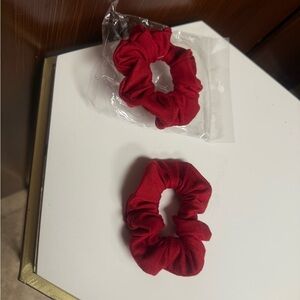 Scarlet Red Scrunchies Set